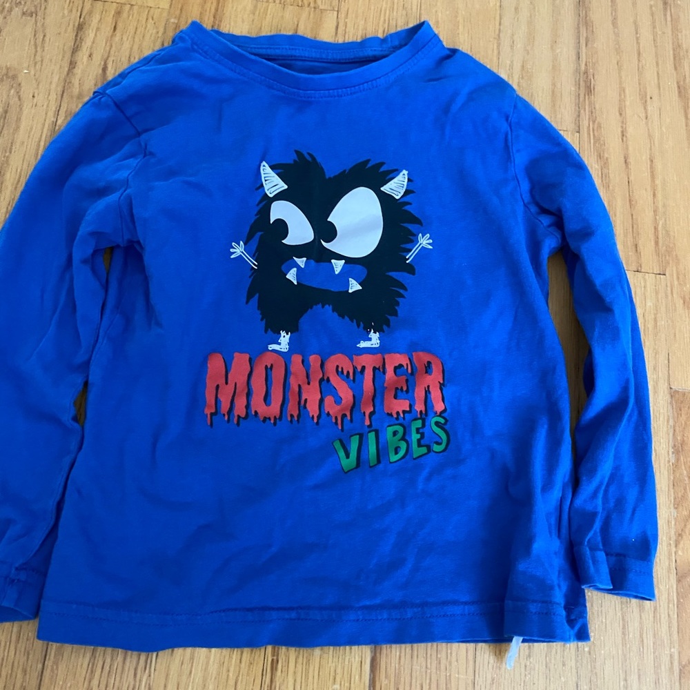 Primark cares sweater boys 4